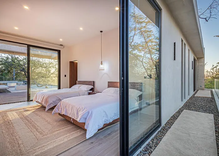 Сasa de vacaciones New 6 Bd Modern Walk To